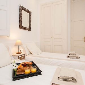 Uitgebreid Appartement met Twee Slaapkamers
